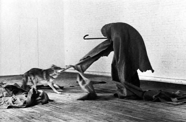 joseph_beuys_i_like_america_n_kidsofdada_article_grande.jpg